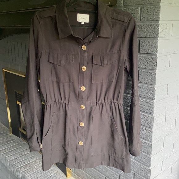 Kismet light weight button down jacket - Picture 4 of 4